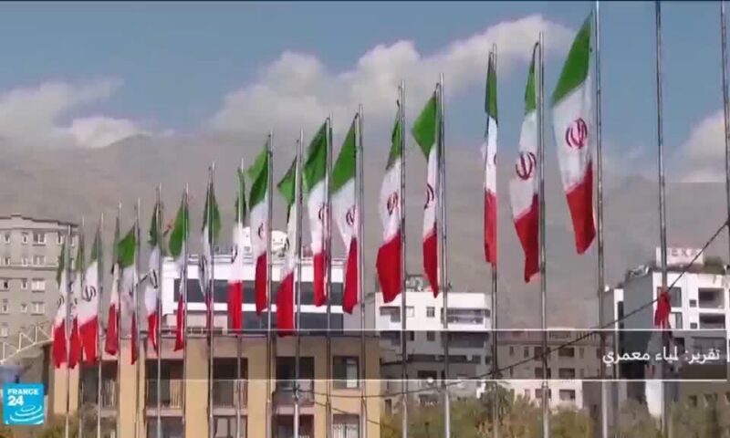 وصول وفديْ المفاوضين الإيرانيين والأمريكيين إلى سويسرا لبدء المباحثات