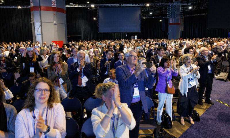 STAT+: A standing ovation for RevMed, and caution for Akeso