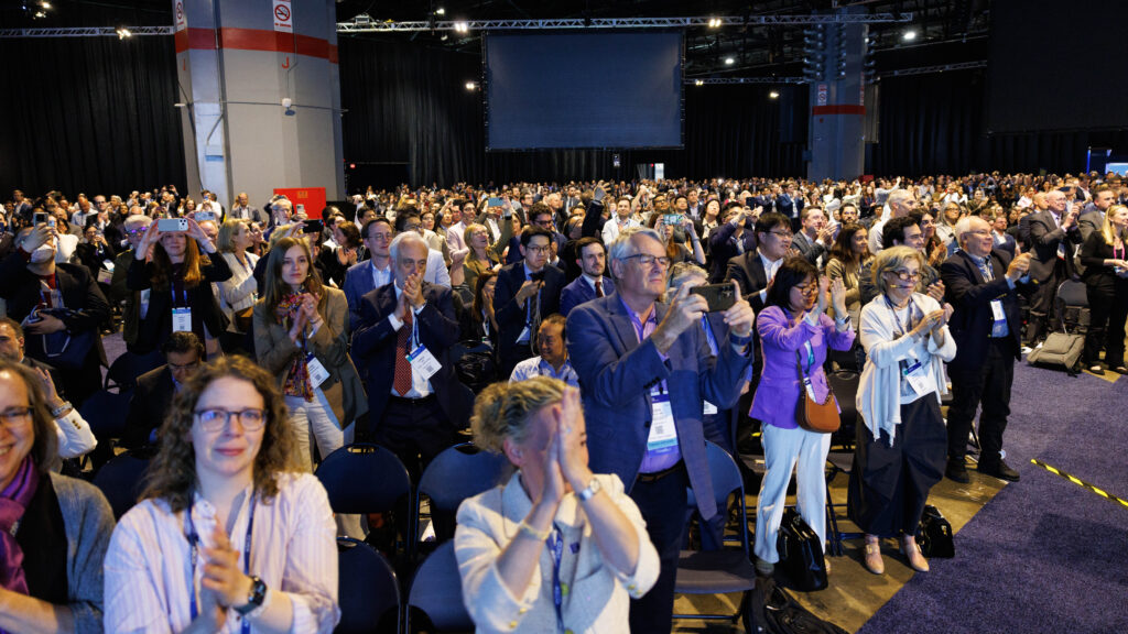 STAT+: A standing ovation for RevMed, and caution for Akeso