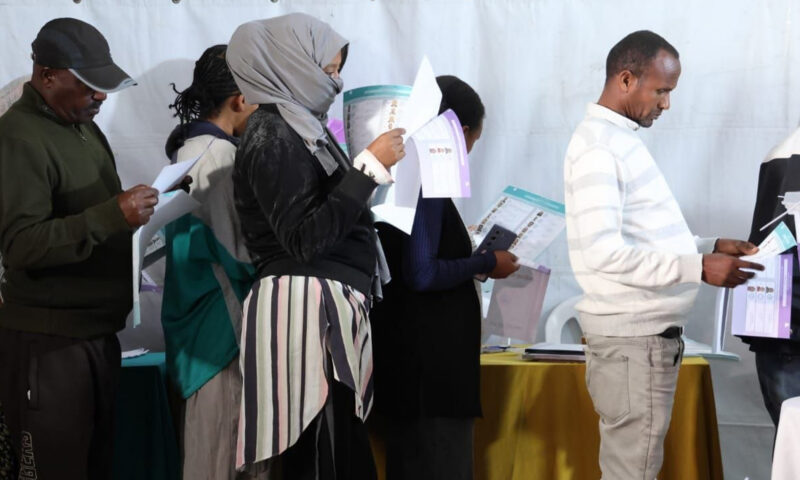 Addis Abeba Vote Ending Peacefully Despite Pressure on Polling System