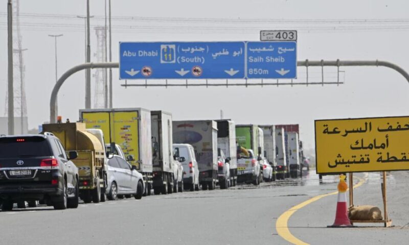 الإمارات تطلق أول قطار ركاب نهاية يونيو وخدمات الربط تبدأ تدريجيا
