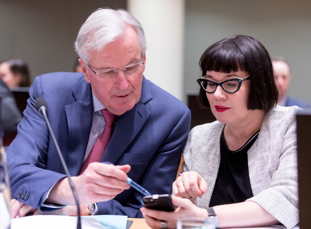 Calm down, departing trade chief warns Brussels executive