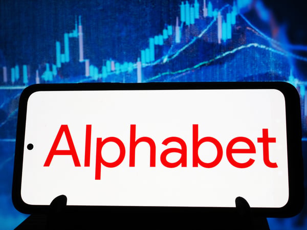 Google is raising $80 billion to bankroll its AI buildout