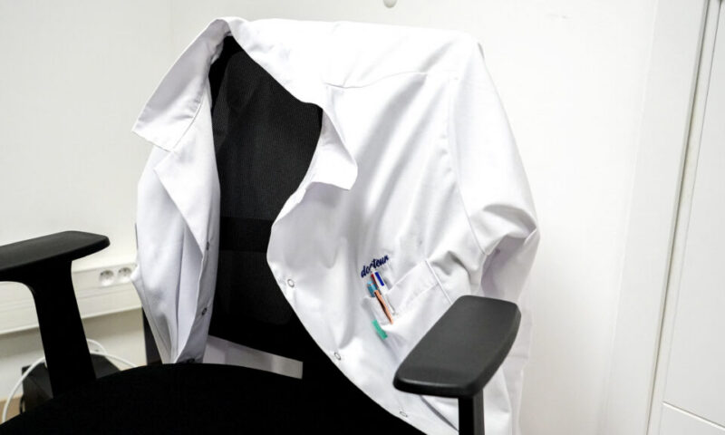 Opinion: Medical schools diversified. So where are all the diverse doctors?