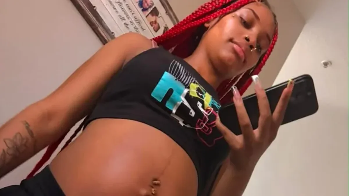 Ex-boyfriend used flowers to lure pregnant teenage girlfriend outside before fatally shooting her just weeks before due date, police say