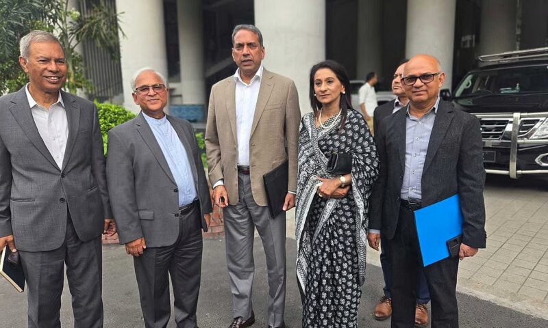 Govt to extend full support to pharmaceutical industry