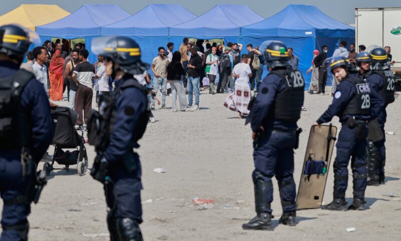 EU strikes migration deal for more deportations and detention centers abroad
