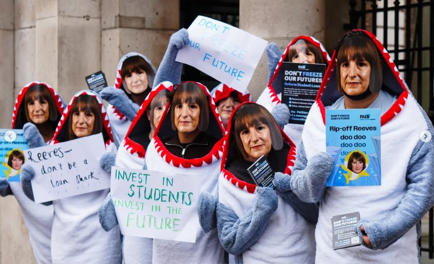 I had it easy with student debt – but Gen Z are completely screwed