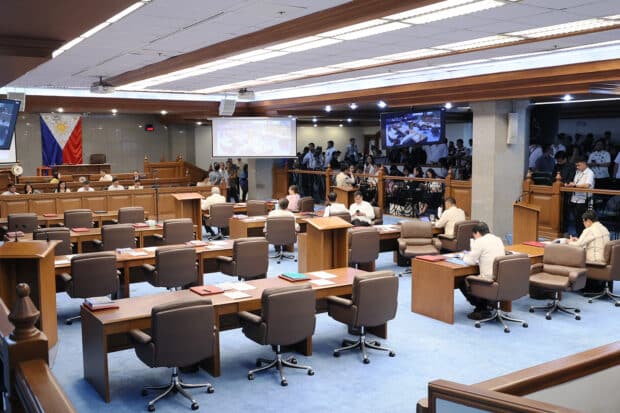 Cayetano, allies no-show as he urges ‘quiet’ protest