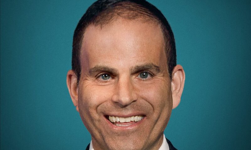 Longtime Disney Exec Jim Kapenstein, Who Helped Oversee Some Of Its Biggest Acquisitions, Joins Starz as Chief Legal and Strategy Officer