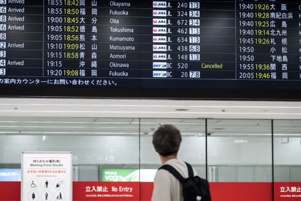 Tropical Storm Jangmi injures 9 in Japan, thousands without power