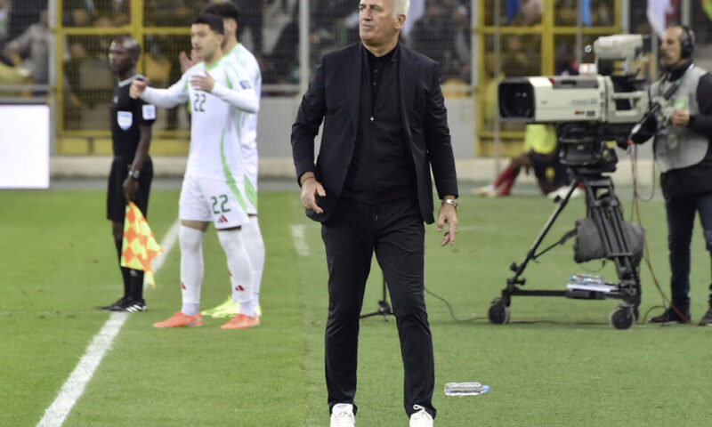 كأس العالم 2026: الجزائر تمدد عقد مدربها فلاديمير بيتكوفيتش حتى 2028