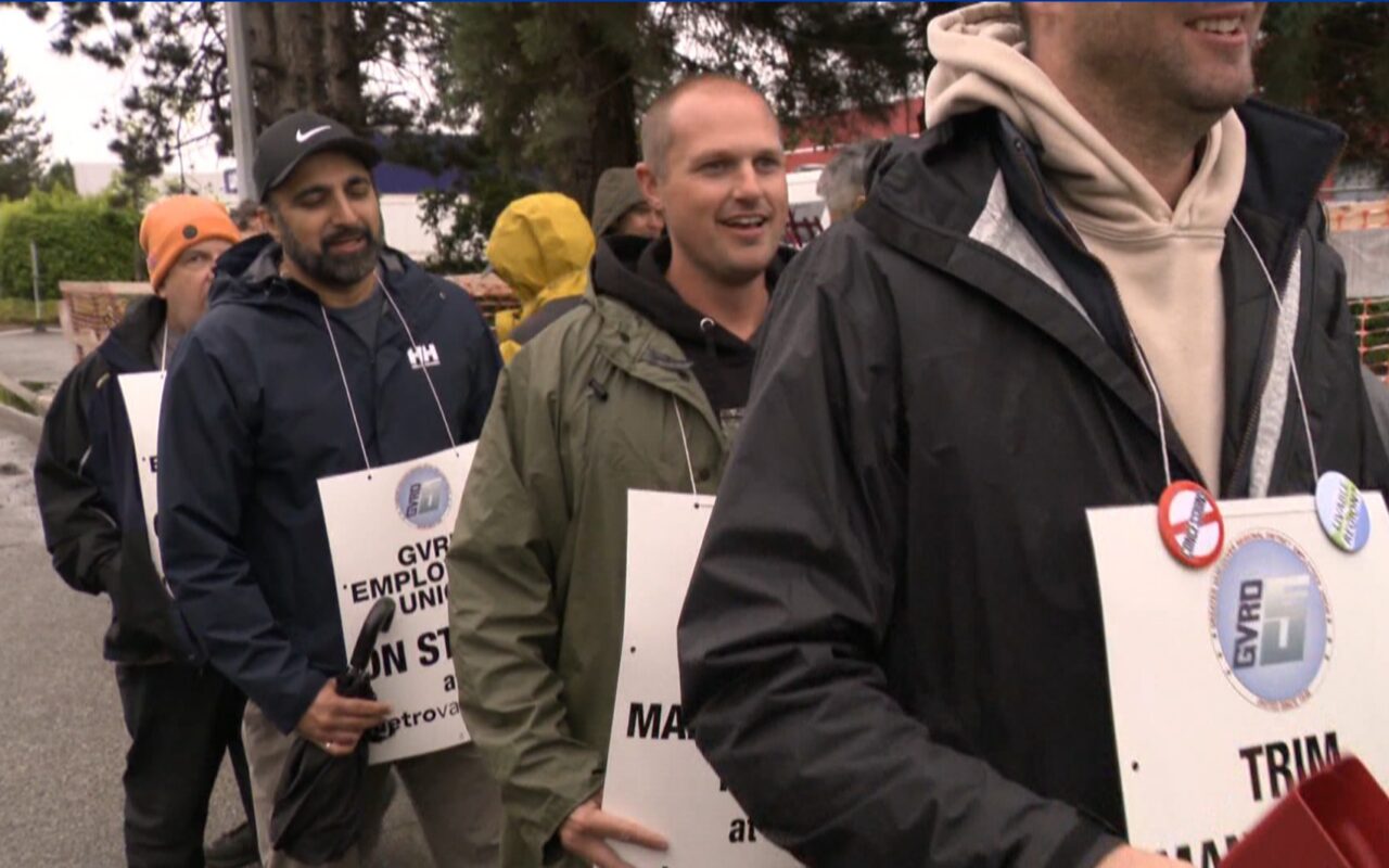 Metro Vancouver job action enters 2nd week as pickets go up at watersheds