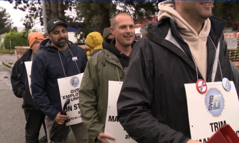 Metro Vancouver job action enters 2nd week as pickets go up at watersheds