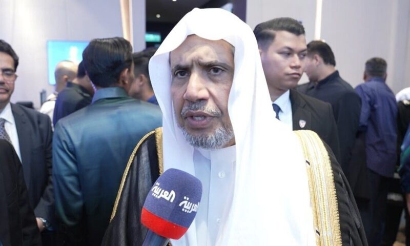 العيسى لـ”العربية.نت”: نشدد على دور الشباب في معالجة مخاطر التقنية