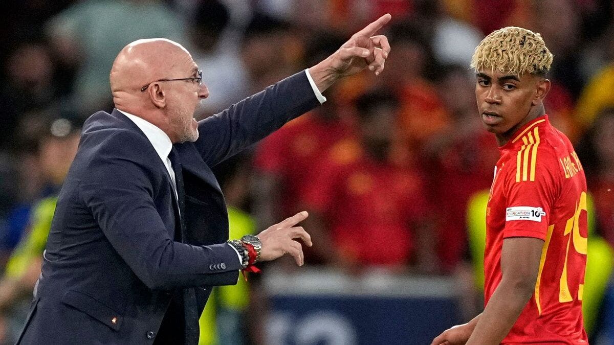 مدرب إسبانيا: جاهزية يامال لكأس العالم لا تعني مشاركته