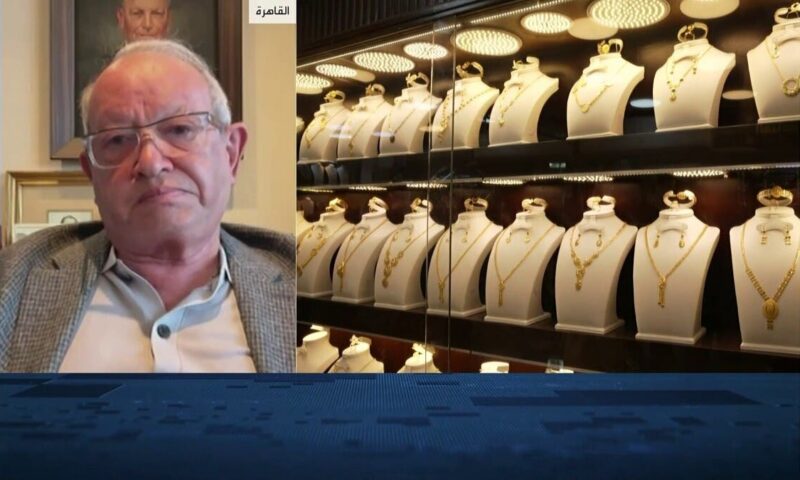 ساويرس يحذر من كنوز مصرية ضائعة في قطاع التعدين