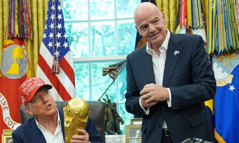 لماذا يغيب ترامب عن مباريات كأس العالم رغم التوقعات بحضوره؟