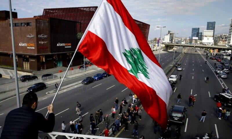 لبنان يعلّق العمل بالرسوم الجمركية على بعض السلع
