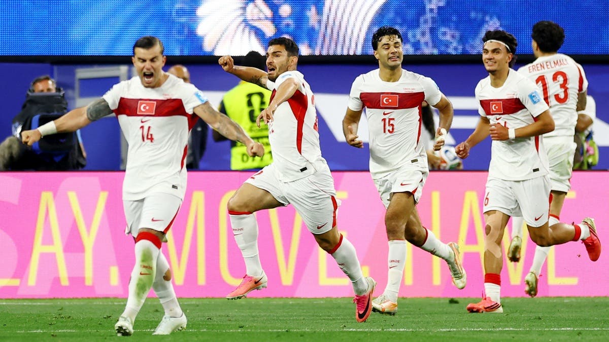 مفاجأة.. منتخب تركيا بطل العالم غير الرسمي