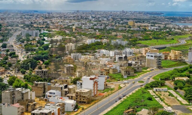 السنغال تسدد مدفوعات سندات بالعملة الأجنبية قبل زيارة صندوق النقد الدولي
