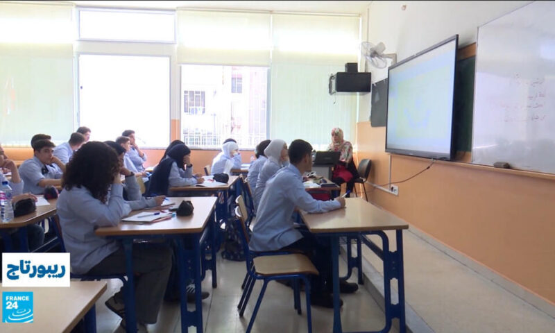 اجتياز الامتحانات في لبنان.. الحرب تحول المشوار الأكاديمي للطلبة إلى تحد عويص