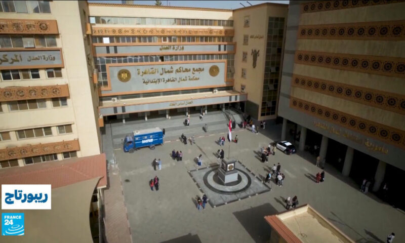 بين النفقة والسكن.. معاناة المطلقات في مصر