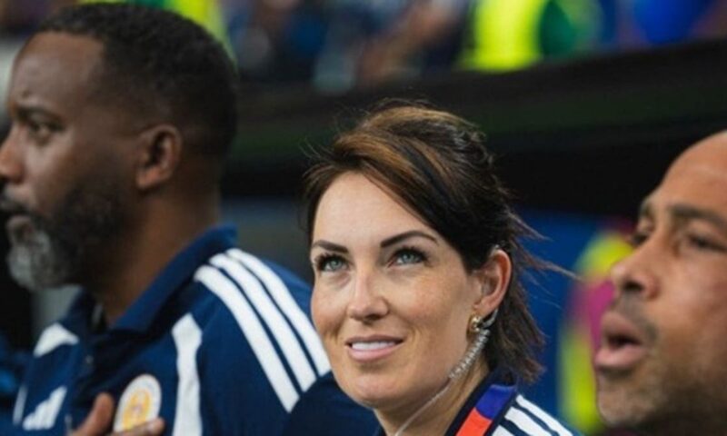 سوزان .. الطبيبة الوحيدة وسط 47 رجلاً في كأس العالم 2026