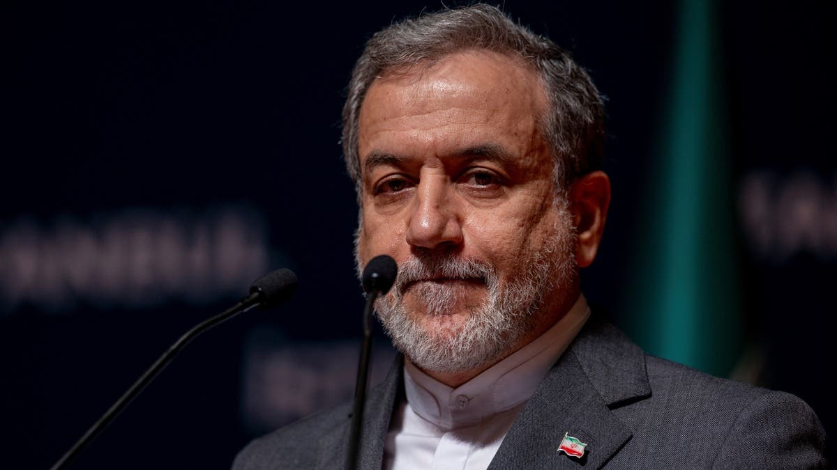 طهران تحذر من التصعيد في لبنان.. “إسرائيل تسعى لحرب دائمة”