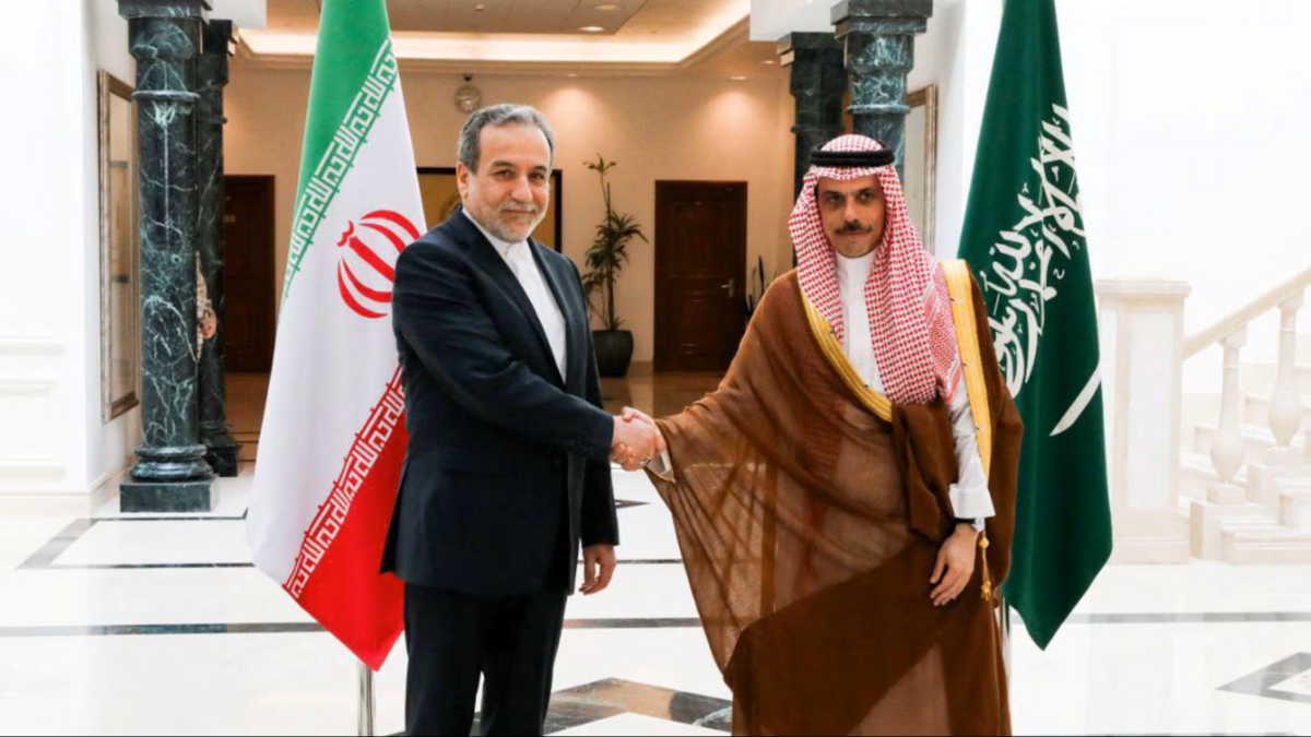 الخارجية الإيرانية: عراقجي أجرى اتصالاً بالأمير فيصل بن فرحان