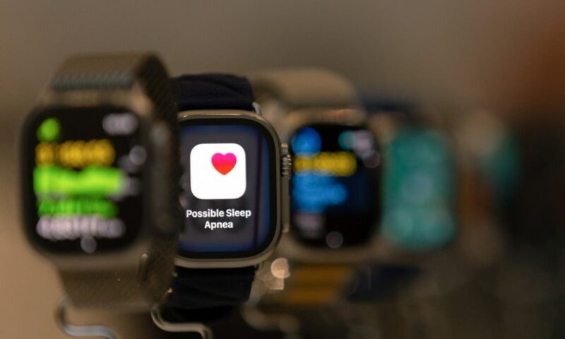 أسباب حرمان بعض ساعات “أبل ألترا” من watchOS 27