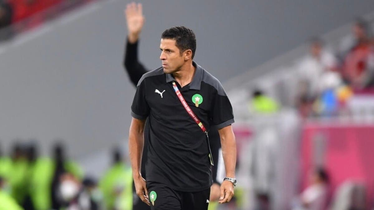 الأهلي يعين المغربي عموتة مدرباً للفريق لمدة عامين