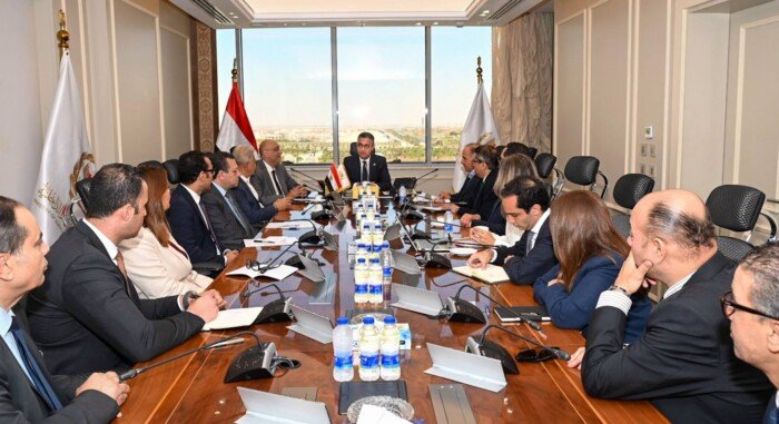 التموين: مشروع «كاري أون» نقلة نوعية في تطوير المنافذ التموينية والتجارية