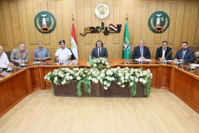 محافظ المنوفية يستعرض جاهزية انطلاق ماراثون امتحانات الثانوية العامة
