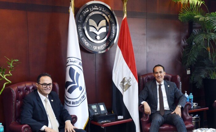 هيئة الاستثمار وجمعية رجال أعمال الإسكندرية تبحثان فرص زيادة الصادرات إلى إفريقيا