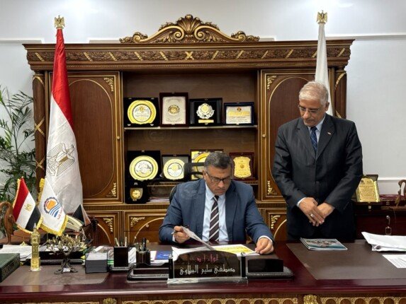 محافظ قنا يعتمد نتيجة الشهادة الإعدادية بنسبة نجاح بلغت 64.54%