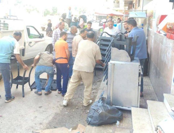 «ألوان صناعية وزيوت معاد استخدامها».. ضبط مواد غذائية غير صالحة بالمنيا