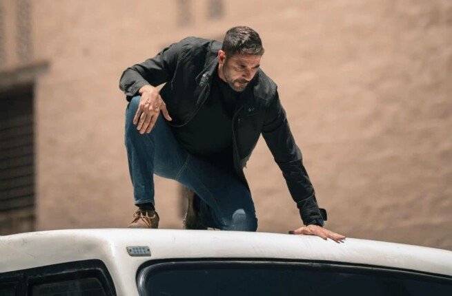 بعد القاهرة.. أحمد عز يستكمل تصوير مسلسل «الأمير» في السعودية