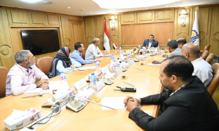 محافظ قنا يطلق خطة لتعظيم الموارد المالية عبر استغلال «الأصول المهدرة»
