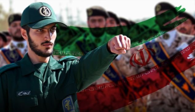 مقتل عنصرين من الحرس الثوري وإصابة آخرين في هجوم مسلح غرب إيران