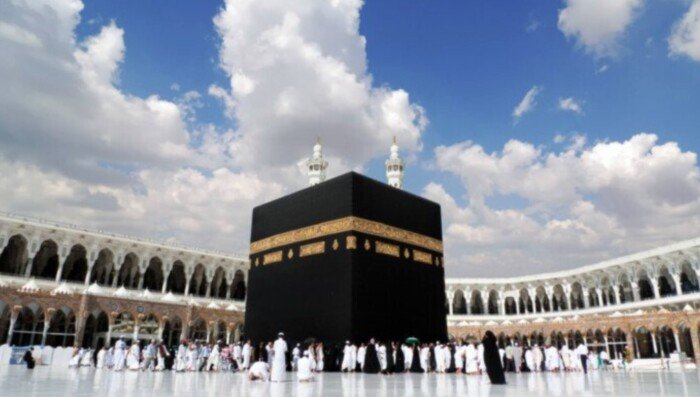 (خاص).. ارتفاع متوقع في أسعار العمرة 2026 مقارنة بالعام الماضي