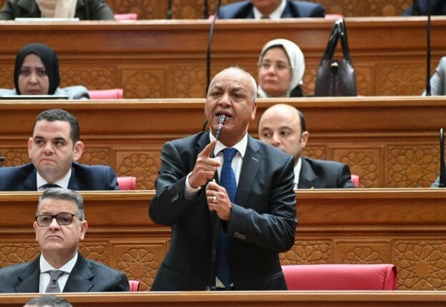«الناس بتهرب».. بكري يطالب الحكومة بمراجعة رواتب هيئات التدريس في الجامعات