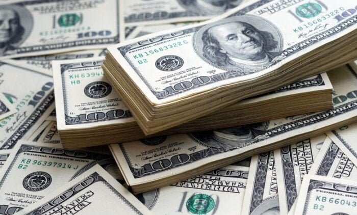 سعر الدولار اليوم مقابل الجنيه المصري في البنوك.. العملة الأمريكية الآن