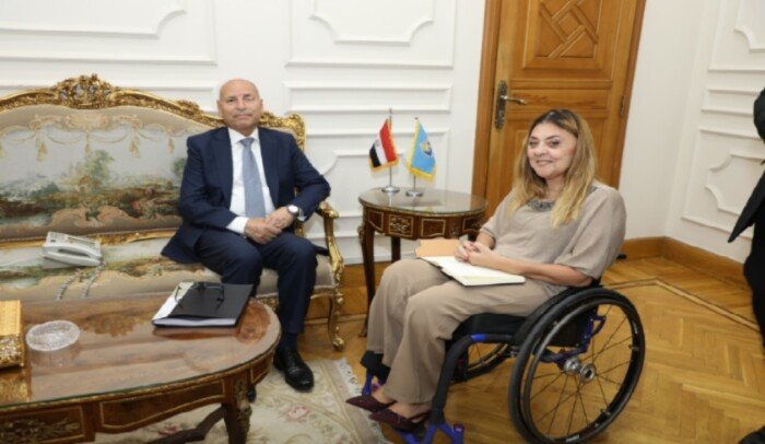 محافظ القاهرة يبحث مع «القومي لذوي الإعاقة» تعزيز التعاون لتطوير الخدمات وتمكين ذوي الهمم