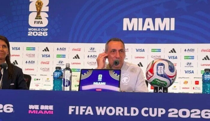 مدرب السعودية: رأينا نتائج أكبر في كأس العالم.. وطموحنا في التأهل لا يزال حياً