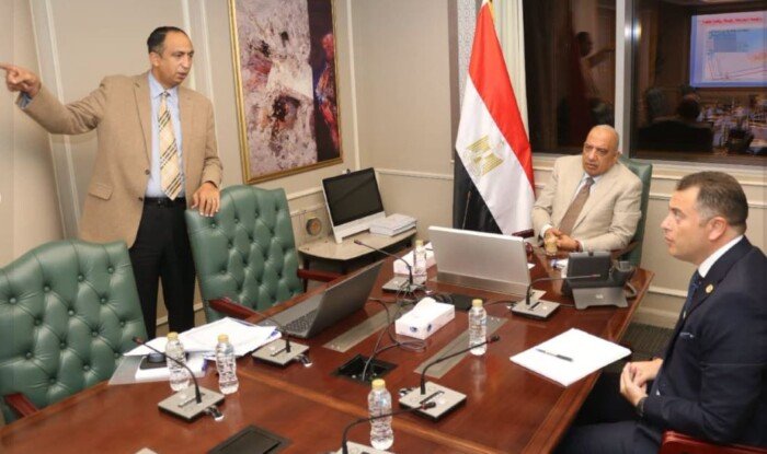 وزير الكهرباء يتابع الاستعدادات الجارية لاستقبال الوقود النووي بمحطة الضبعة