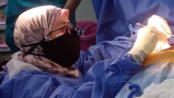 إنقاذ حياة شاب مصاب بطعنة بالقلب في مستشفى جامعة المنوفية