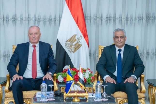 مباحثات مصرية – بوسنية لتعزيز التعاون الصناعي والدفاعي المشترك