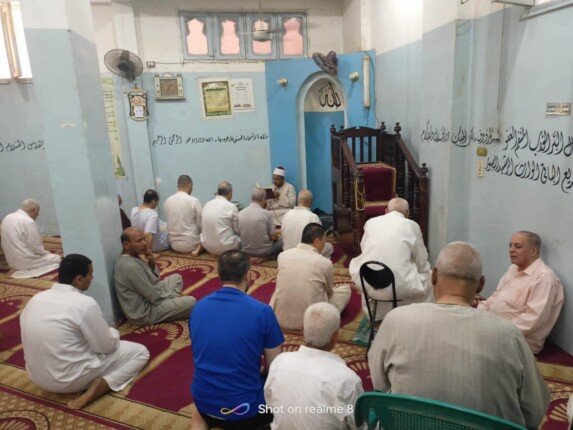 إقبال ملحوظ على مقارئ الجمهور بمساجد بني سويف لتصحيح التلاوة وتعليم أحكام التجويد