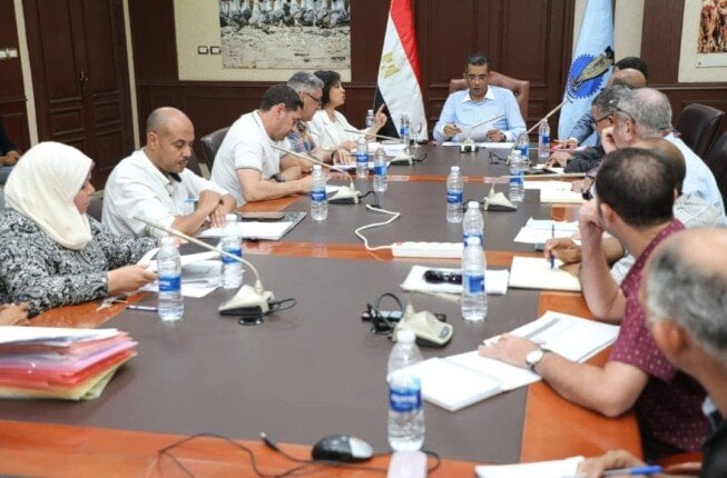محافظ البحر الأحمر يوجه بالانتهاء من طلبات تقنين الأراضي على القانون القديم الثلاثاء المقبل